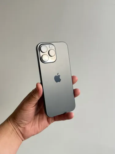 iPhone 16 pro Max 256gb ler anúncio