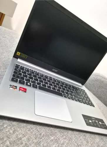 Notebook ryzen 5500u , novo , caixa aberta, nota fiscal e garantia de 12 meses