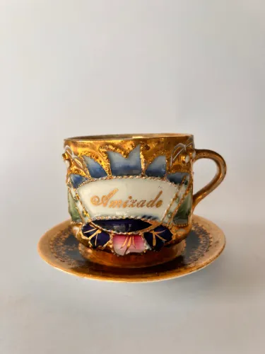 Xícara ?Amizade? com Pires Compatível ? Porcelana Europeia Séc. XIX