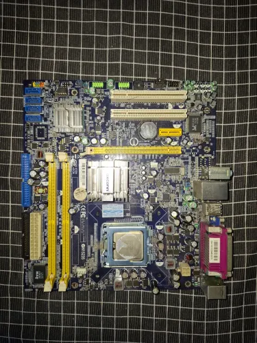Placa Mãe 775 Foxconn 45cmx
