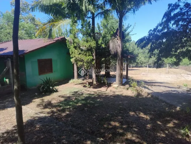 Terreno com quase 2.000 m2 com 2 frentes, no Condomínio Parque do Sol, em Viamão