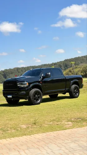 Ram 2500 Laram. 6.7 Night ED. TB CD 4X4 DIE 2023