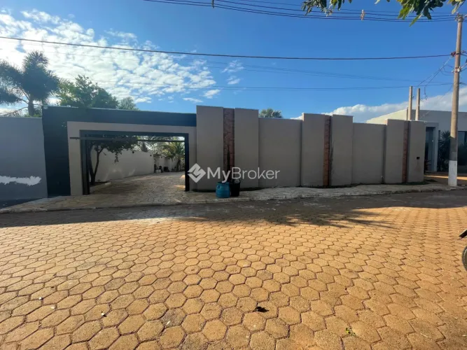 Casa em Condominio - Jardinopolis codigo: 129512