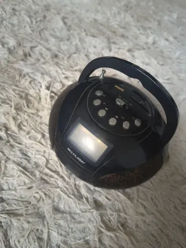 Rádio Portátil Sem Bateria Fm Mp3 Player Multilaser Sp145