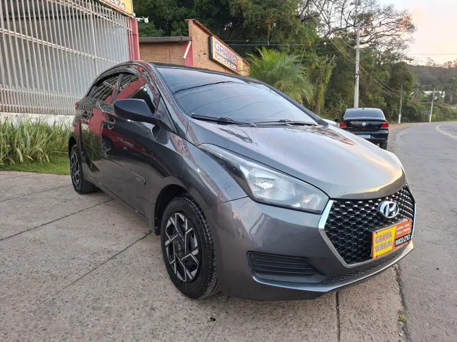 Hyundai HB20 Unique 1.0 Flex 12V Mec. 2019