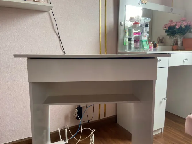 Escrivaninha /mesa