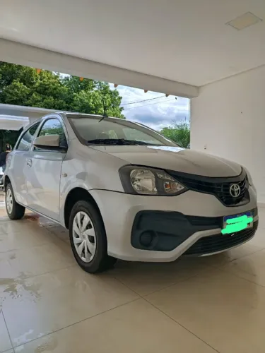 Toyota Etios X 1.3 Flex 16V 5P Mec. 2020
