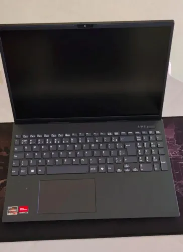 Notebook VAIO FE16 AMD® Ryzen 7-5825U Linux 16GB RAM 512GB SSD 16" IPS WUXGA Antirreflexo 