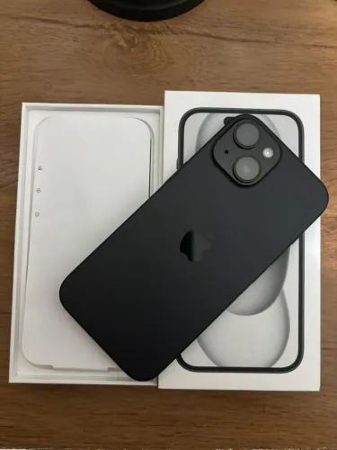 iPhone 15 128gb (1 mês)