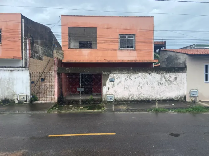 Vendo 2 casas no Arianopoles