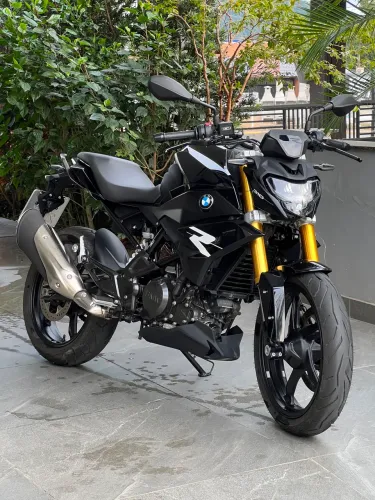 BMW G 310 R Preta / Apenas 1.200 km - Estado de Zero