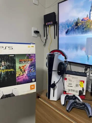 PS5 Slim com leitor