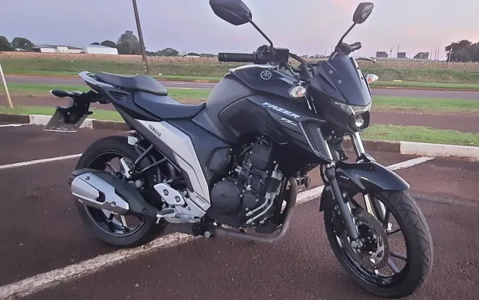 FZ25 Fazer 250 Blue Flex Único dono