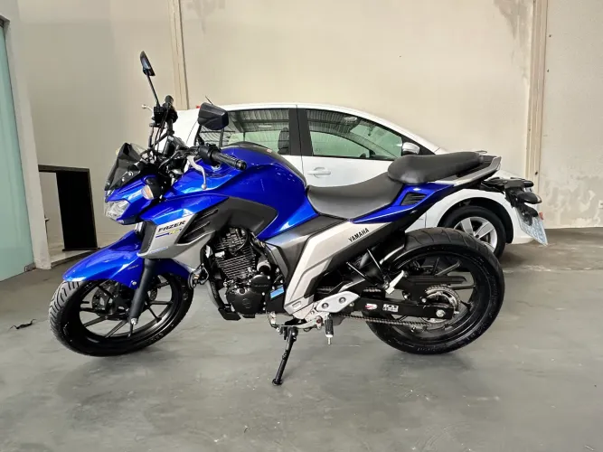 Yamaha Fazer 250 ABS 2018 ( EXTRA )