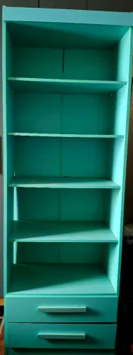 Estante com duas gavetas , excelente para quarto