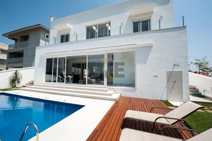 Casa com 4 dormitórios, sendo 4 suítes para venda e locação - Granja Viana - Cotia - SP