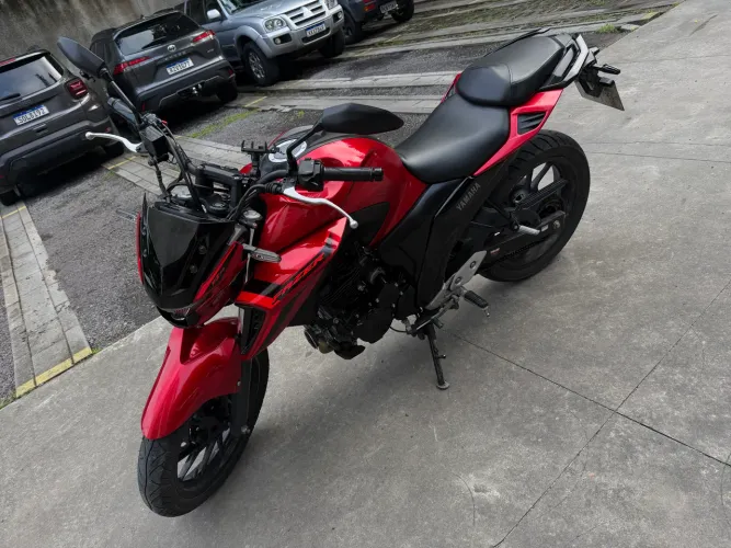 Yamaha FZ25 Fazer Connected ABS 2025