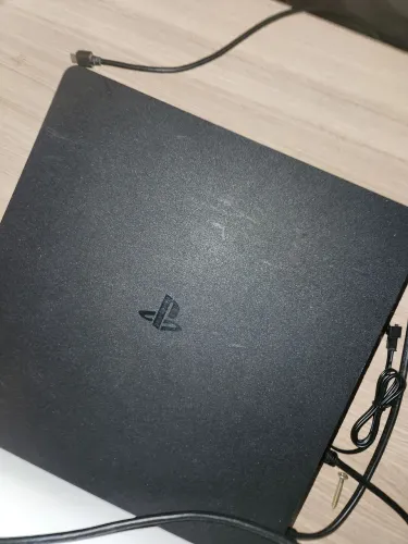 Ps4 completo 1tb 2 controles e biblioteca de jogos completa