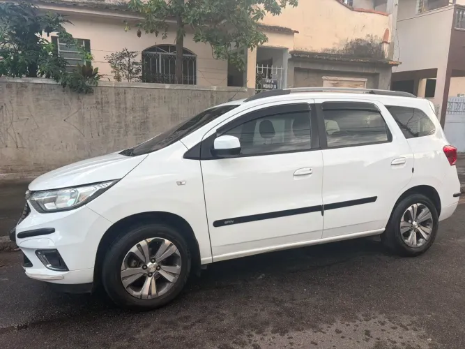 Chevrolet Spin Premier 1.8 8V Econo.flex 5P Aut. 2021