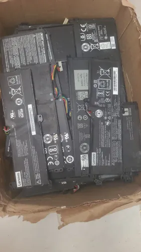 45 baterias de notebook finas sucata para retirada de células ou reutilizar