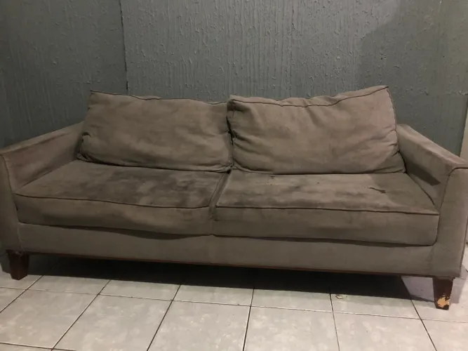Vende sofá usado 350