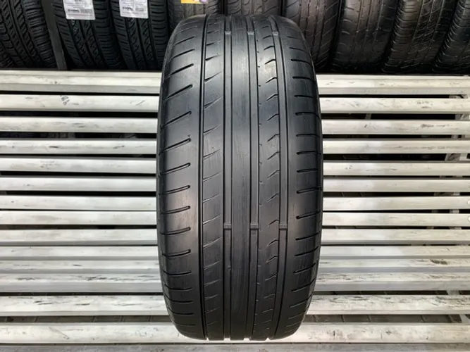 Pneu 225/50/17 Dunlop SP Sport Maxx TT DSST / Pneu 225/50R17 