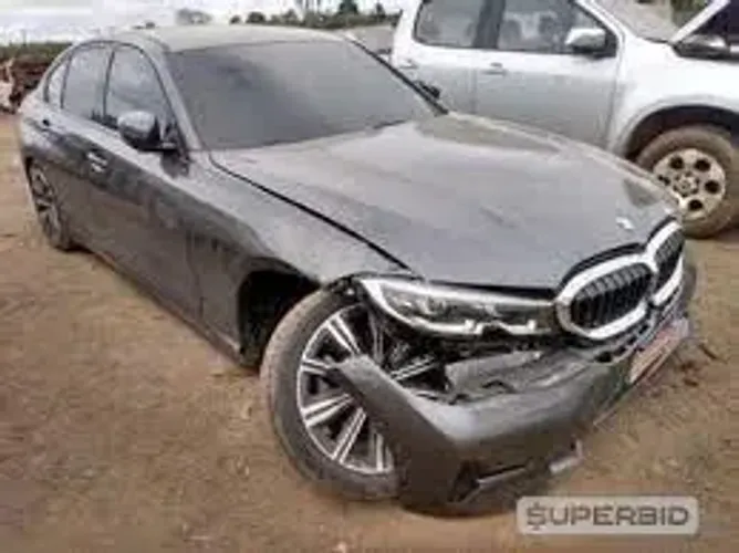 sucata bmw 320i 2021 a 2023 para retirada de peças !