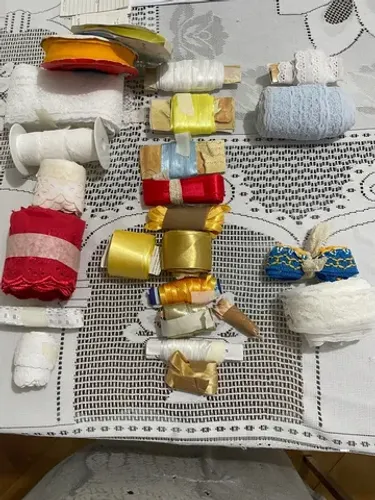 Rendas/bordado inglês/fitas/vies