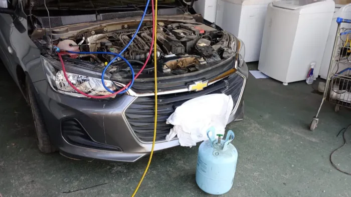 AR CONDICIONADO AUTOMOTIVO