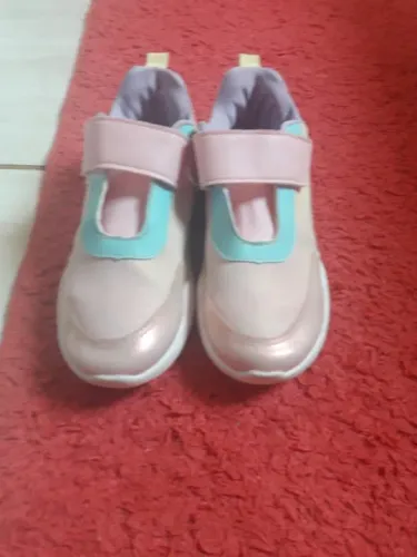Tenis infantil  feminino Led