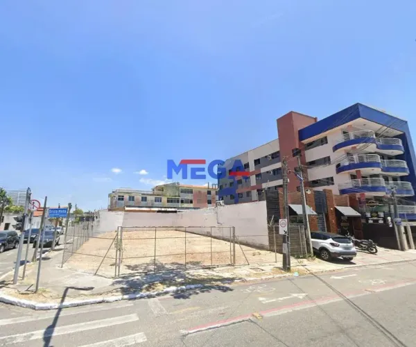 Terreno no bairro Parquelândia em Fortaleza, CE
