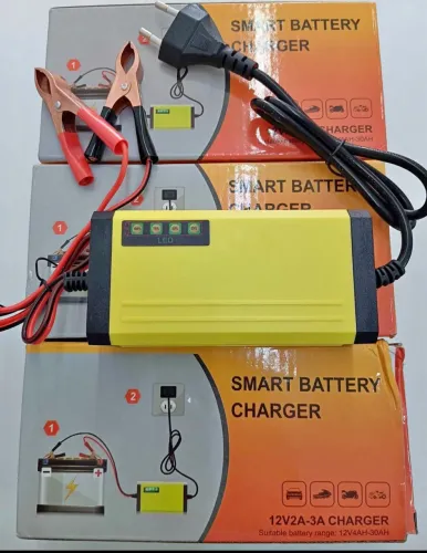 Carregador de bateria para carro e moto 12v