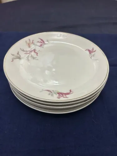 Porcelana Steatita<br>- 5 pratos de sobremesa