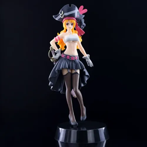 Action Figure Nami - Boneco Pirata - Figura de Ação de One Piece com Suporte