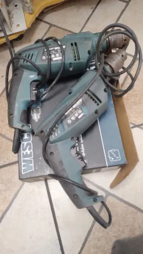 Furadeiras Profissionais/usadas 750 W