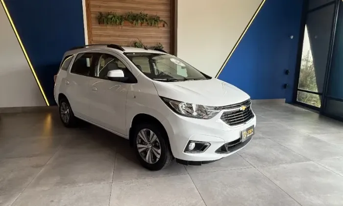 SPIN 1.8 PREMIER 2024 1.000KM - PRATICAMENTE ZERO - SEM DETALHES