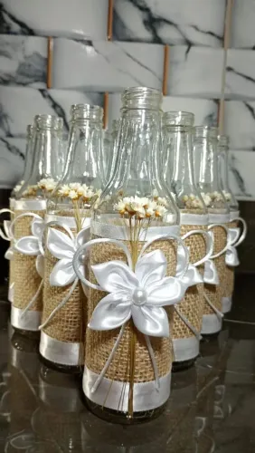 Kit com 10 garrafas decoradas. Decoração| Centro de mesa| Prenda| Lembrancinha| Casamento.