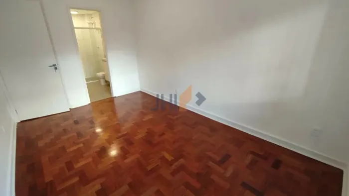 Apartamento com 102 m² em Perdizes para locação