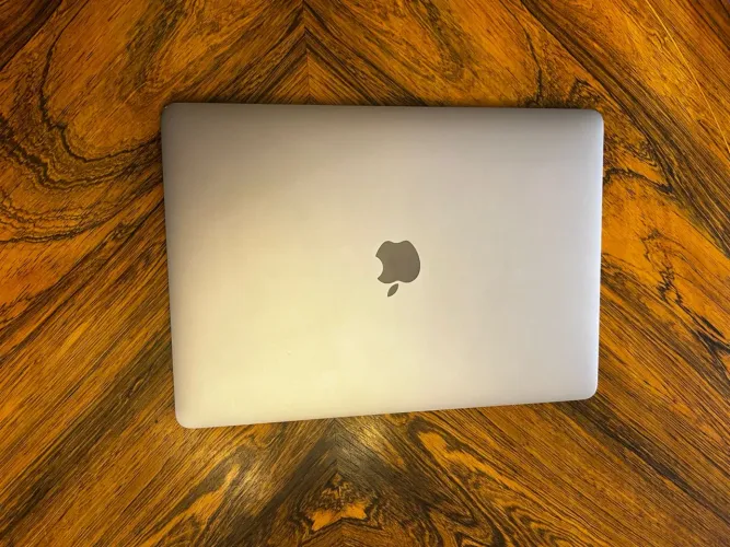 macbook pro 13 2017