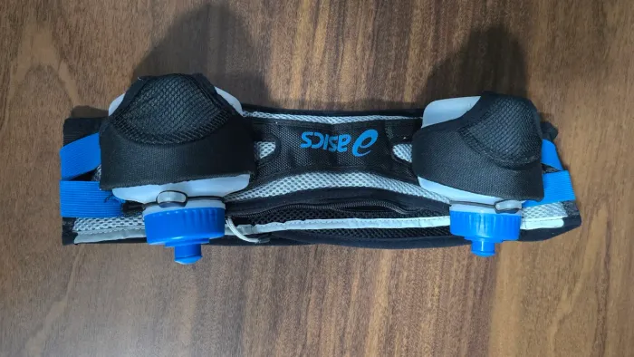 Cinto de Hidratação Asics - Perfeito para Corridas