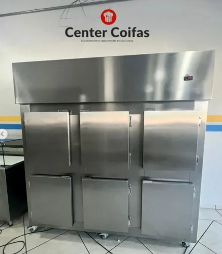 Geladeiras industriais sob medida