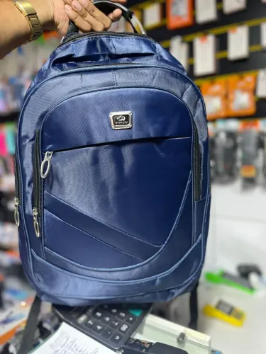 Mochilas Universitária promoção 