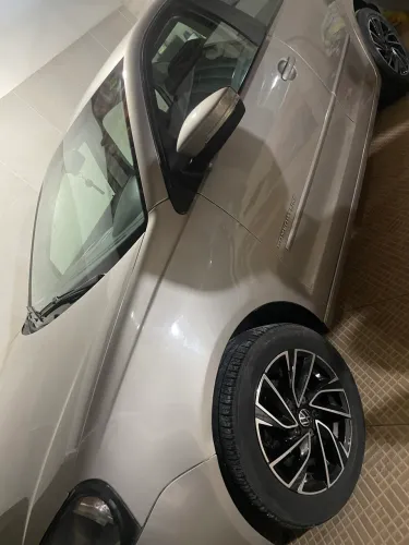 Volkswagen Polo Sed. Comfort. 1.6 MI Tot. Flex 8V 2013