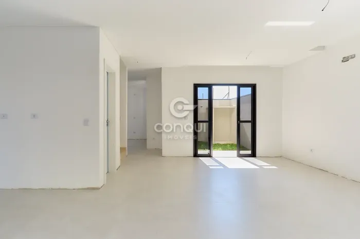 Triplex Novo no Uberaba | 168,93m² | 3 Quartos (1 Suíte) | Ático Gourmet e 2 Vagas