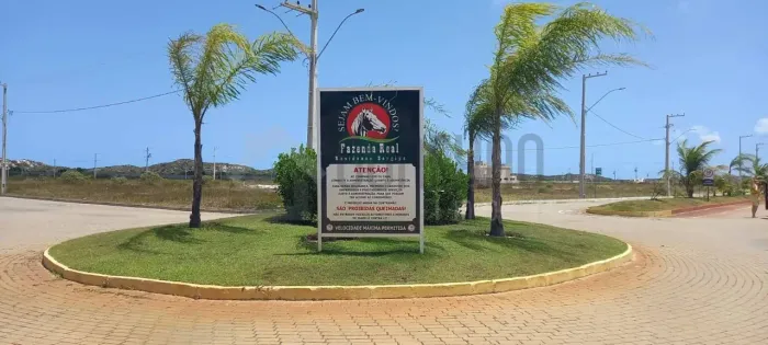 Terreno à venda em condomínio fechado no Fazenda Real Residence II em Estância, próximo às