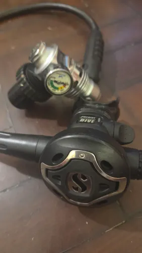 Scubapro mk25 din s600