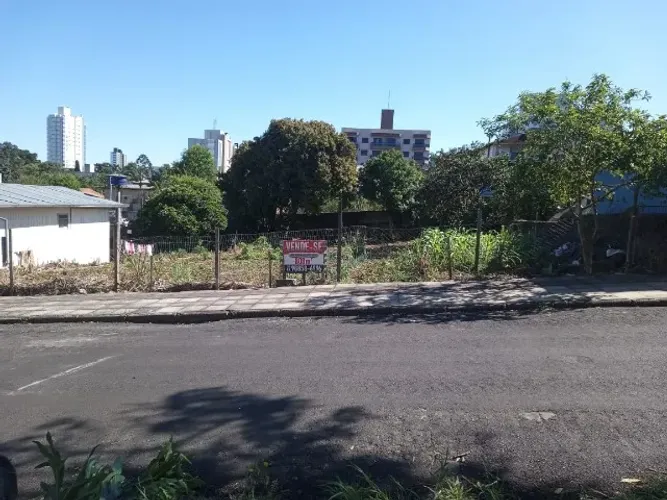  Terreno à Venda no Centro de Xanxerê - Excelente Localização!