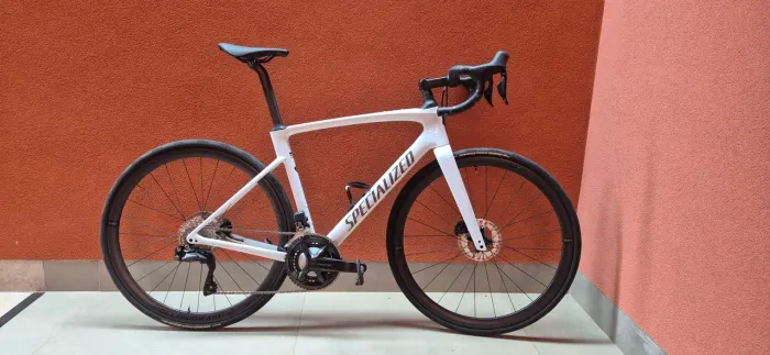 Parcelo em 12 x Bicicleta Specialized Roubaix SL8 2024