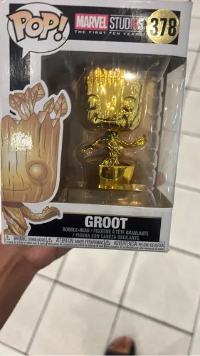 funko pop groot dourado