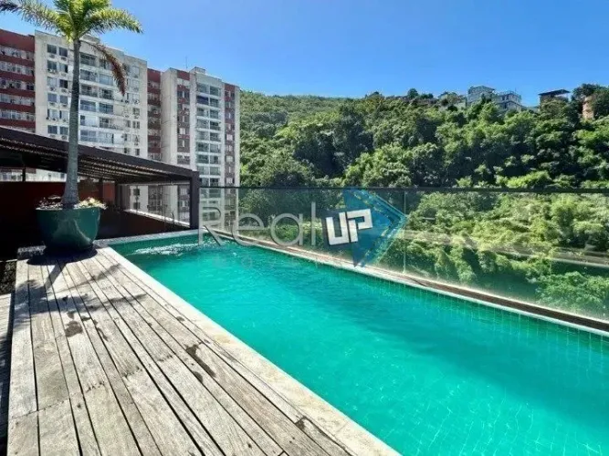 Cobertura Leme 331 M2